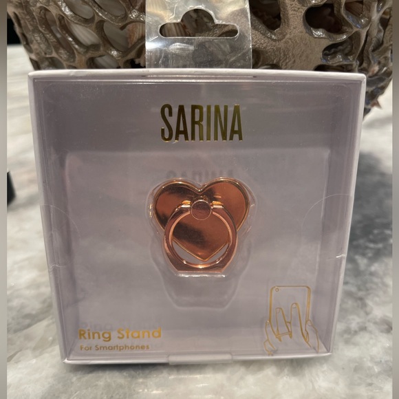 I Phone 11/XR case, ring stand, screen protector bundle - Picture 4 of 7